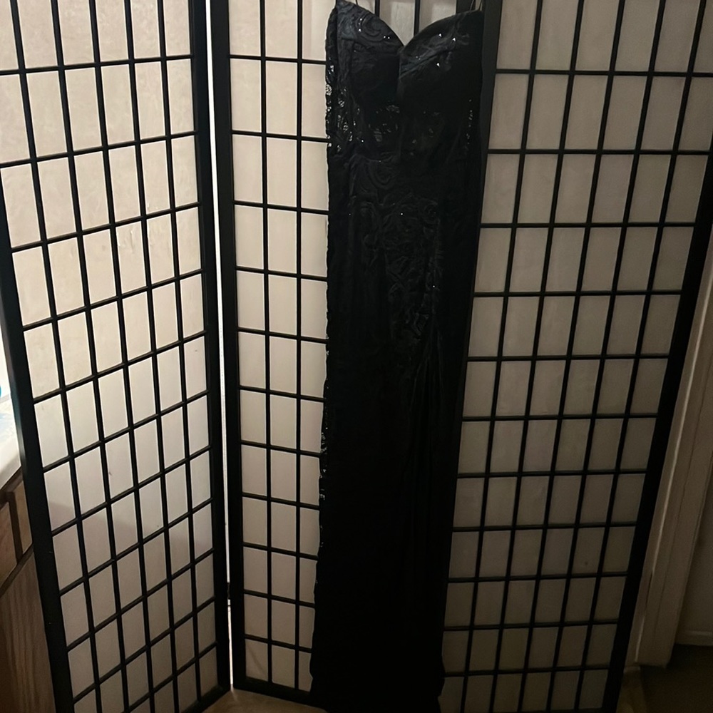 Black dress